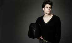 父亲和女儿手相一样