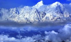 2020年农历闰四月二十四日五行缺火女孩起名