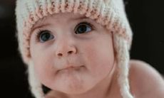 日字旁属木水女孩名字