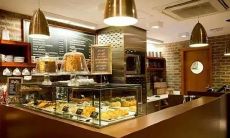 梦见衣服破了一道口子