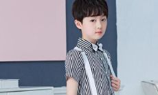 梦见给小女孩把尿