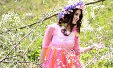 手相多线的男人