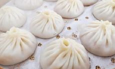 梦见晒面条，秋来有利