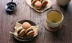 梦见自己抱着一颗树是什么意思