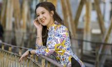 上牙齿突出的女人面相如何 性格固执感情波折