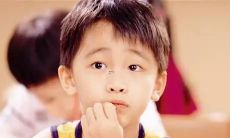 梦见小孩一身屎是什么意思
