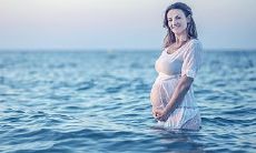 水命比较旺的人怎么调节，戴什么首饰来提升运势？