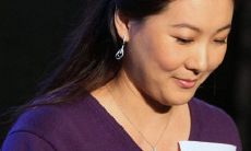 跳水皇后伏明霞的面相解析