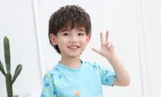 梦见森林中的清澈明亮的湖水